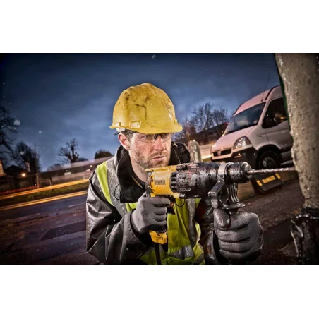 Młotowiertarka SDS-plus 800W 2,6J kufer TSTAK D25133K-QS DEWALT