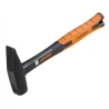 Młotek ślusarski z trzonkiem FIBERGLASS 2000g