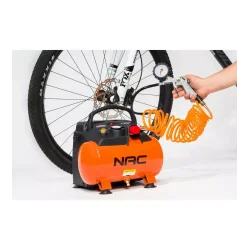 Kompresor bezolejowy 1200W+zestaw narzędzi 6szt OFC-6-12-K-GT NAC