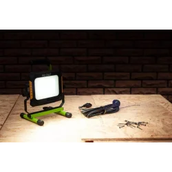 Reflektor halogen budowlany LED aku/230V Procraft LP20 (bez akum. i ładowarki) 2000lm