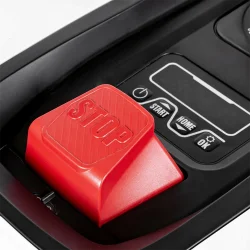 Kosiarki automatyczne Cedrus C-MOW L20, powierzchnia pracy do 2000m2, czujniki zbliżeniowe, LED, 4 punkty startowe, praca na sto