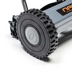 Kosiarka mechaniczna pchana szerokość 30 cm, 5 noży, zakres koszenia 12-45 mm, bez kosza LM-30-C NAC