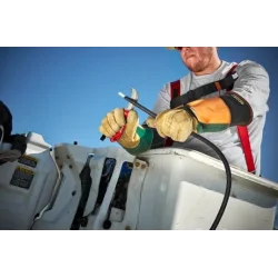 NÓŻ Z ZAKRZYWIONYM OSTRZEM MILWAUKEE