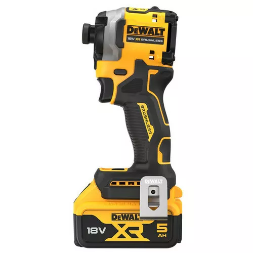 Klucz udarowy/zakrętarka udarowa 1/4" 206Nm 18V XR 2x5Ah z silnikiem bezszczotkowym TSTAK DCF850P2T DeWALT